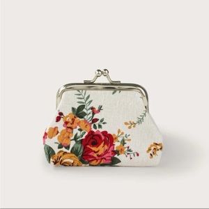 New In Package Cute Flower Print Coin
Purse MSRP $18